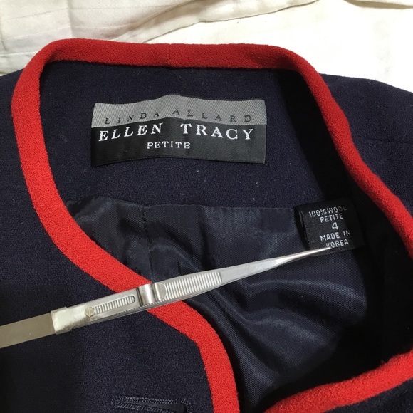 Gorgeous collarless blazer by Ellen Tracy, size 4P, wool. Faux split cuffs - Picture 5 of 5